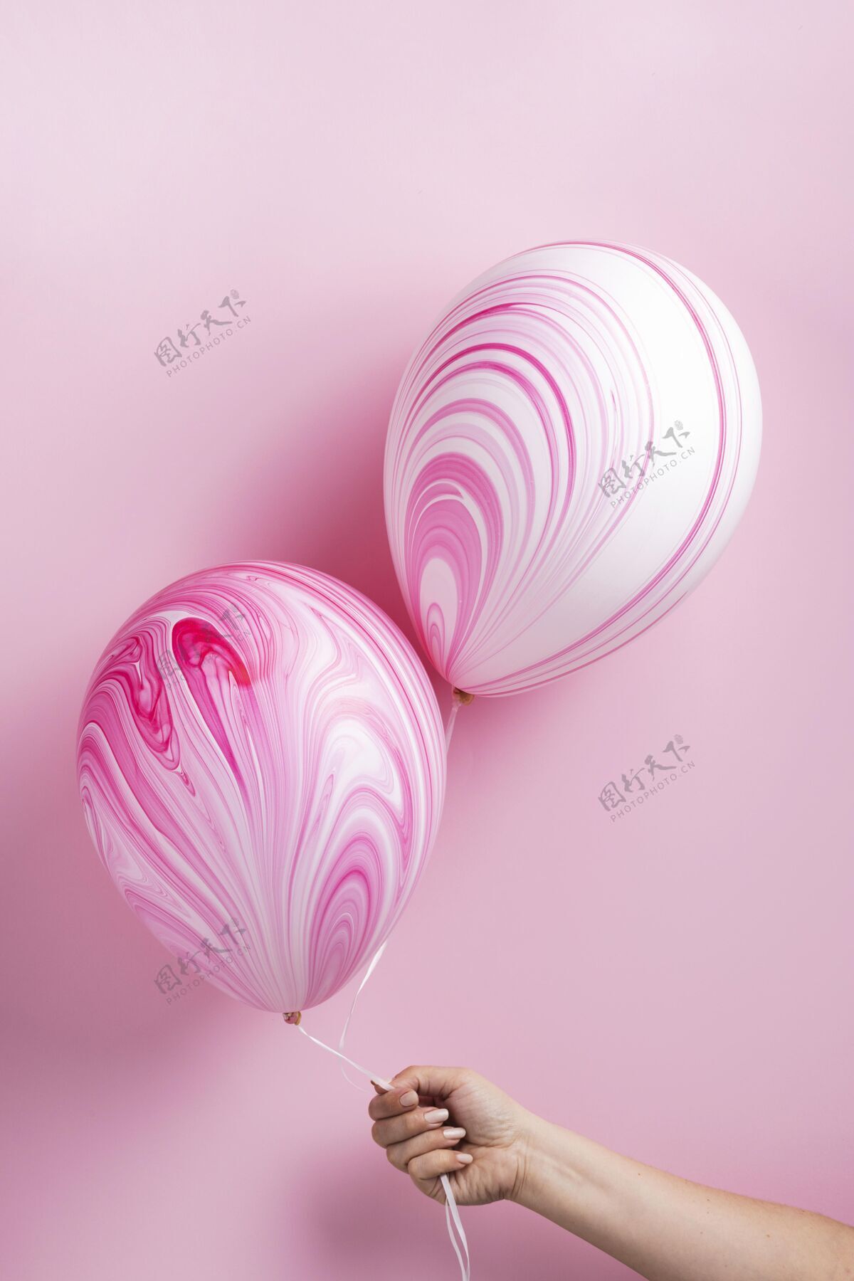 构图抽象粉色气球的排列分类静物聚会