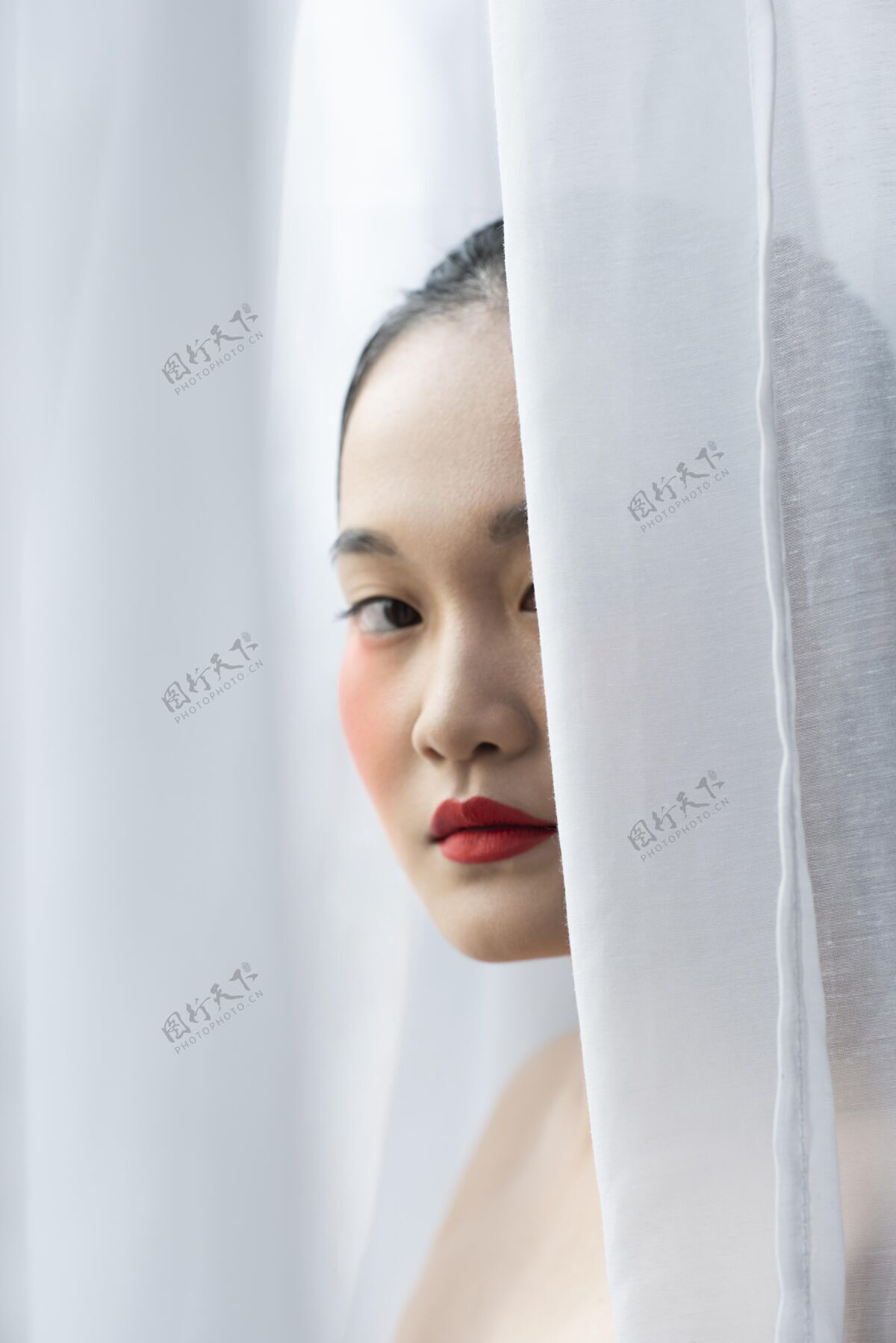 亚洲人美丽的亚洲女人化妆漂亮随意爱