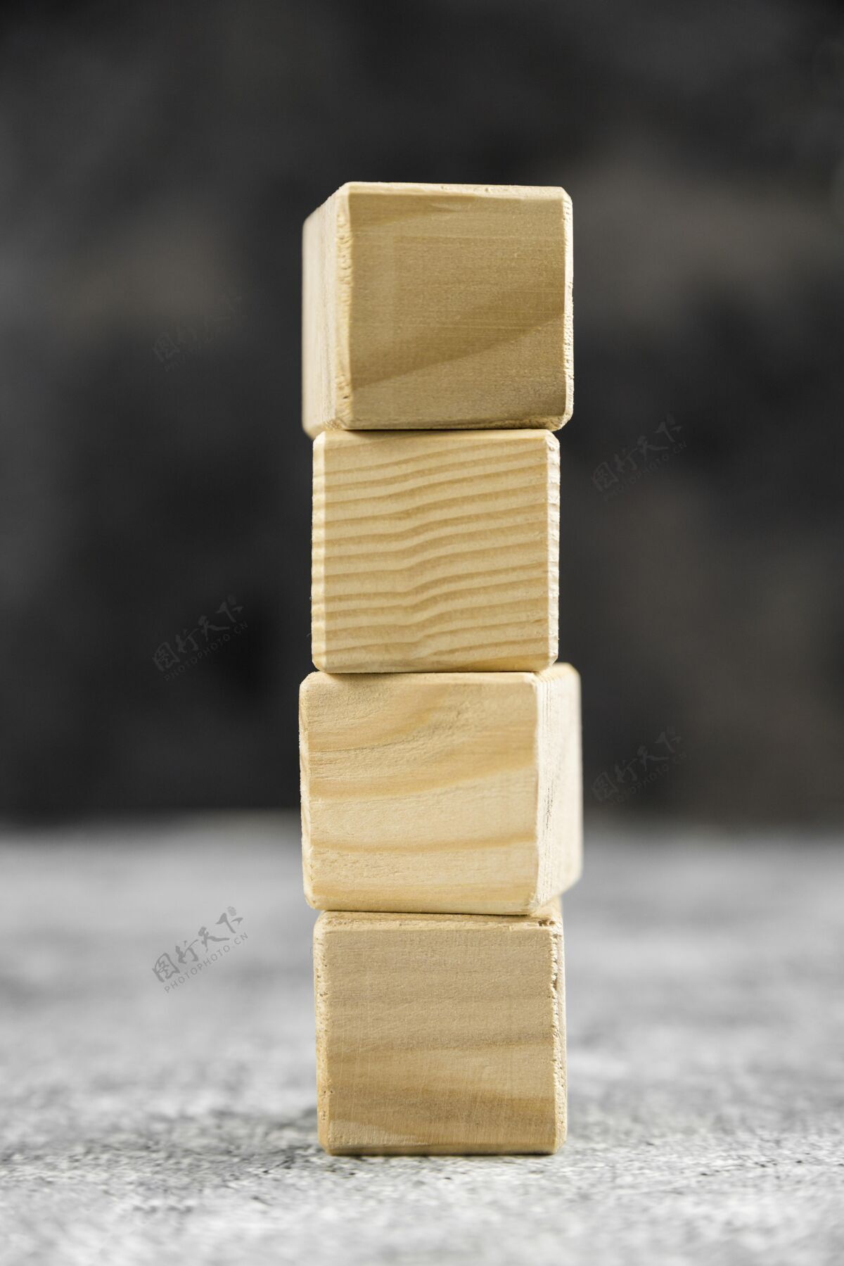 感觉空木块的排列静物立方体分类